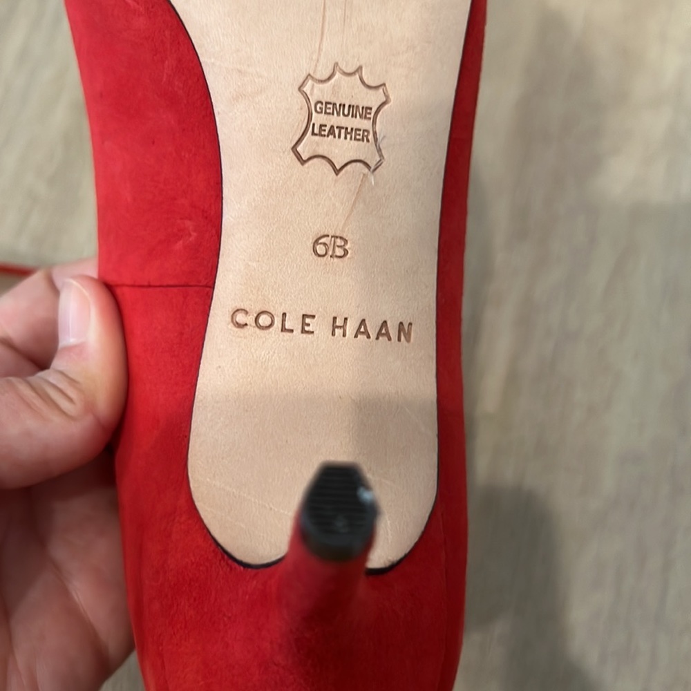 Cole Haan - Picture 4 of 6